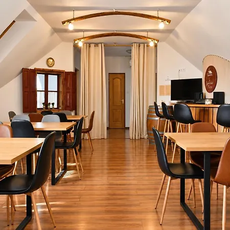 Borpadlas Vendeghaz Apartment Szarvas